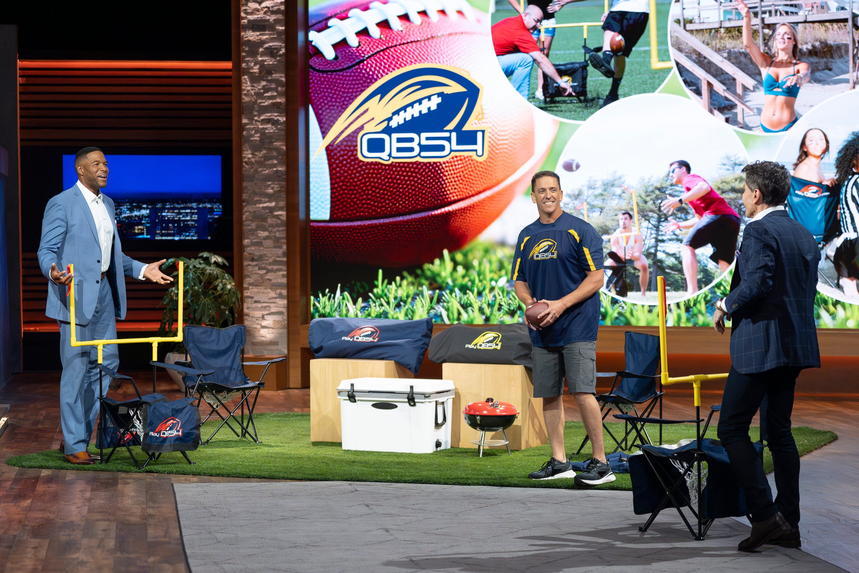 QB54 - Football Outdoor Toss Game - Chair Football!